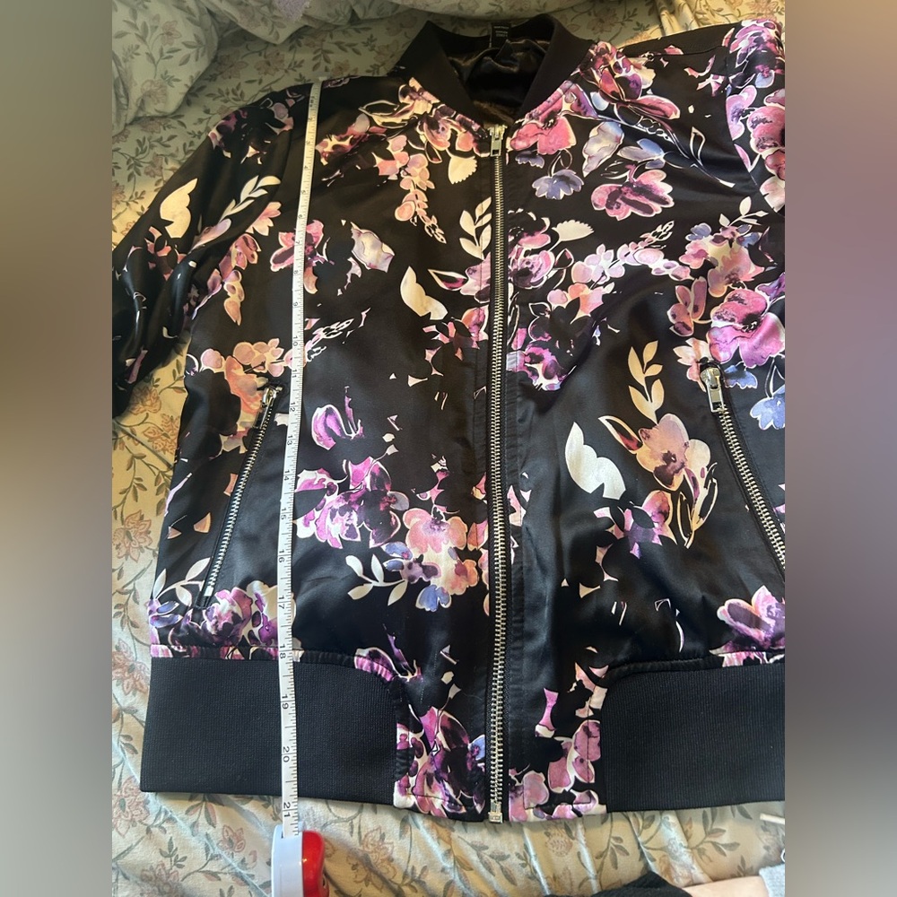 Bomber jacket - Picture 6 of 10